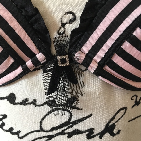 Astrid Push Up Bra - Picture 3 of 8